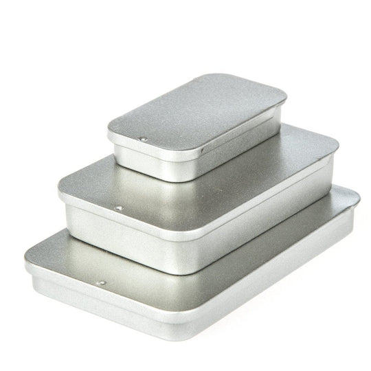 Caja de lata rectangular con tapa deslizante en formato apilado