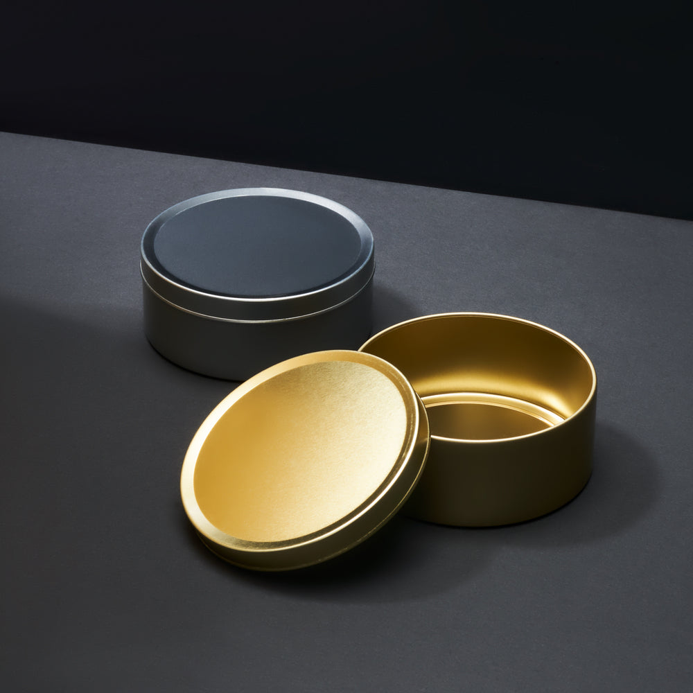 Latas redondas de plata y oro sin costuras para viajes o dulces con tapa deslizante