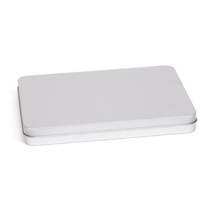 Lata de papelería rectangular plateada con tapa sólida con bisagras